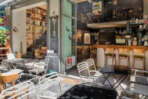 Kiki_de_Grèce_Athens