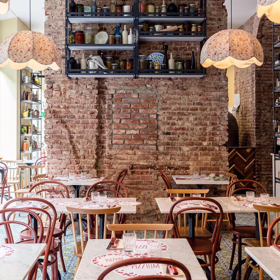 Pizzium_Via_Vigevano_Milan