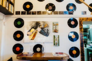 wall_art_in_Tasquinha_Canto_do_Fado_Lisbon