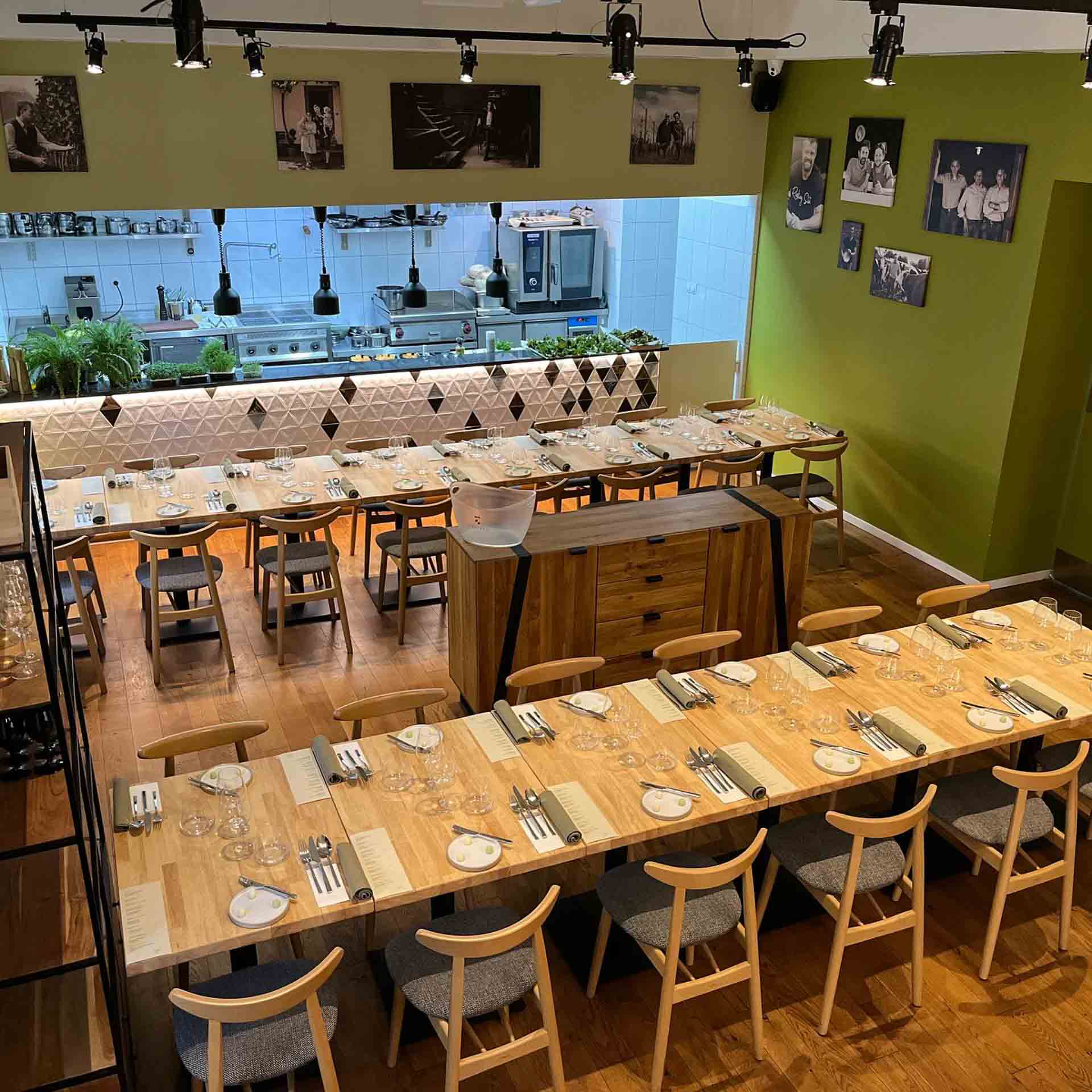 Danu_wine_bar_Prague