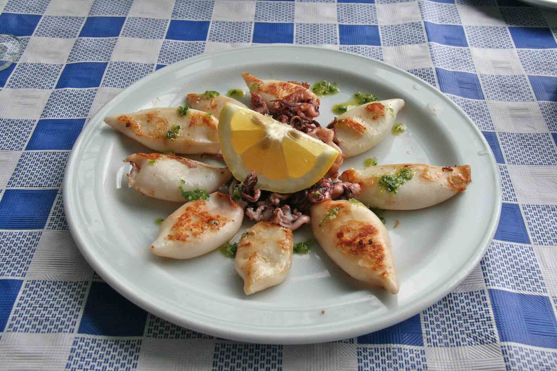 Chipirones_barcelona_food