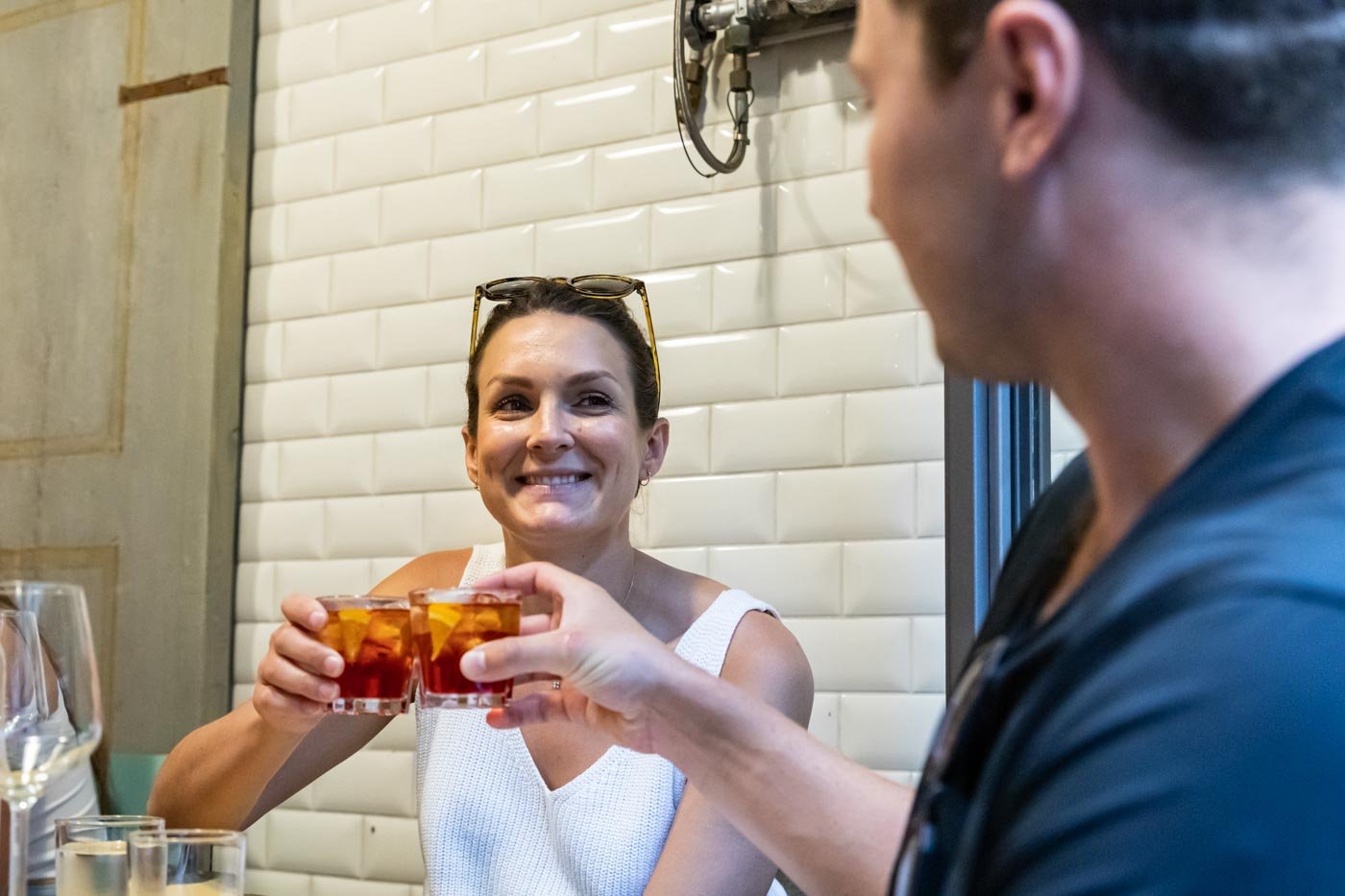 People_drinking_at_Fiaschetteria_Fantappié_Florence