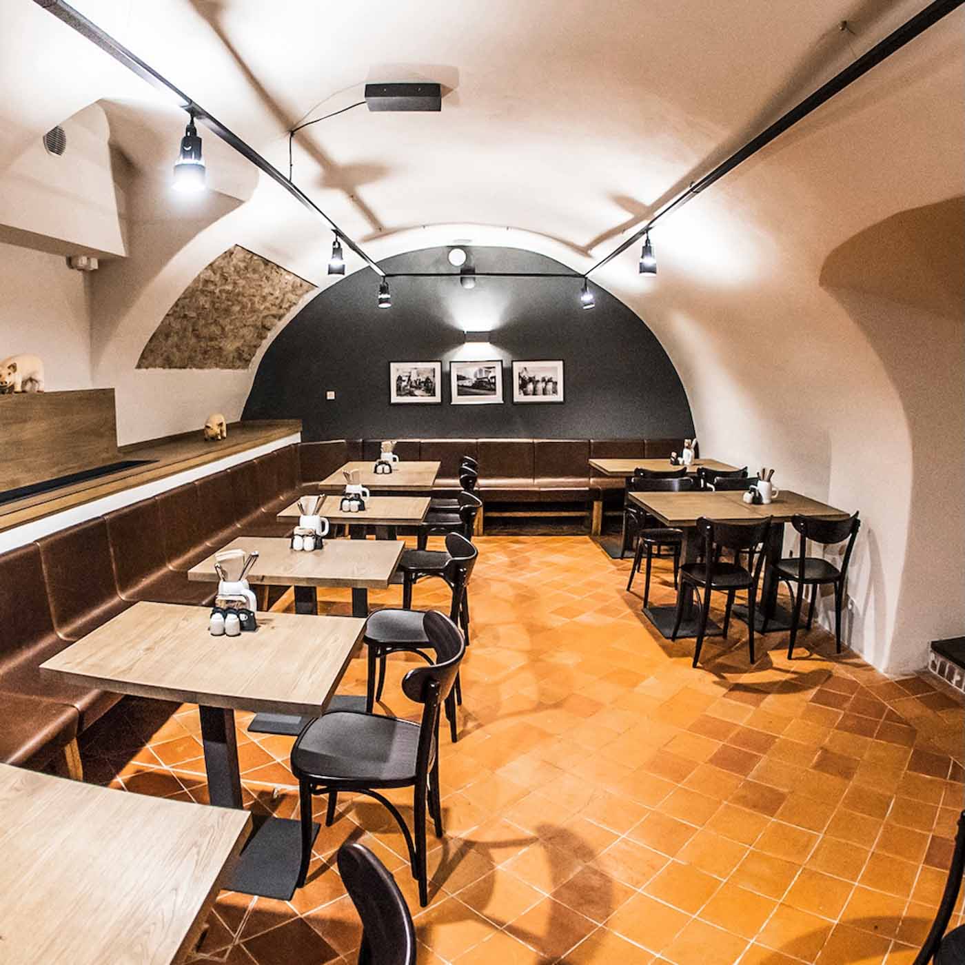 Pork's_Mostecká_Prague