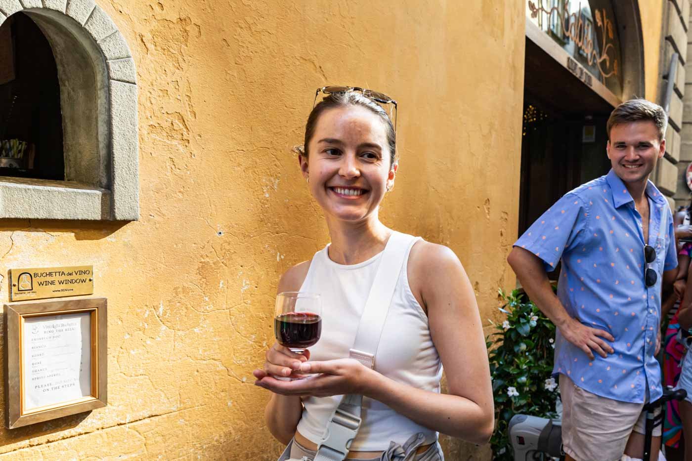 Woman_at_wine_window_Babae_Florence