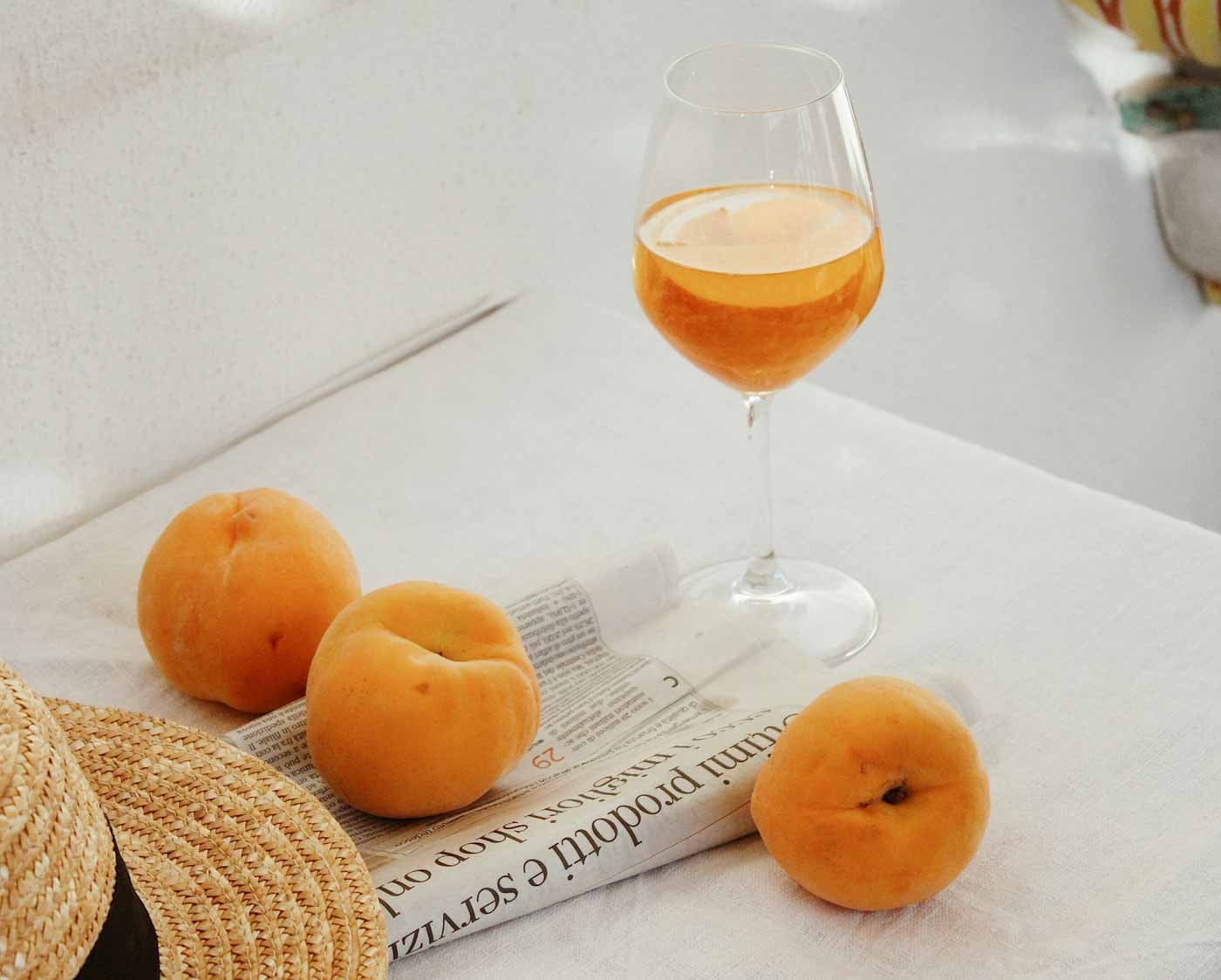 orange_wine_with_newspaper_seville