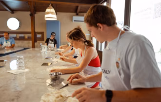 Pizza and Gelato Cooking Class in Palermo