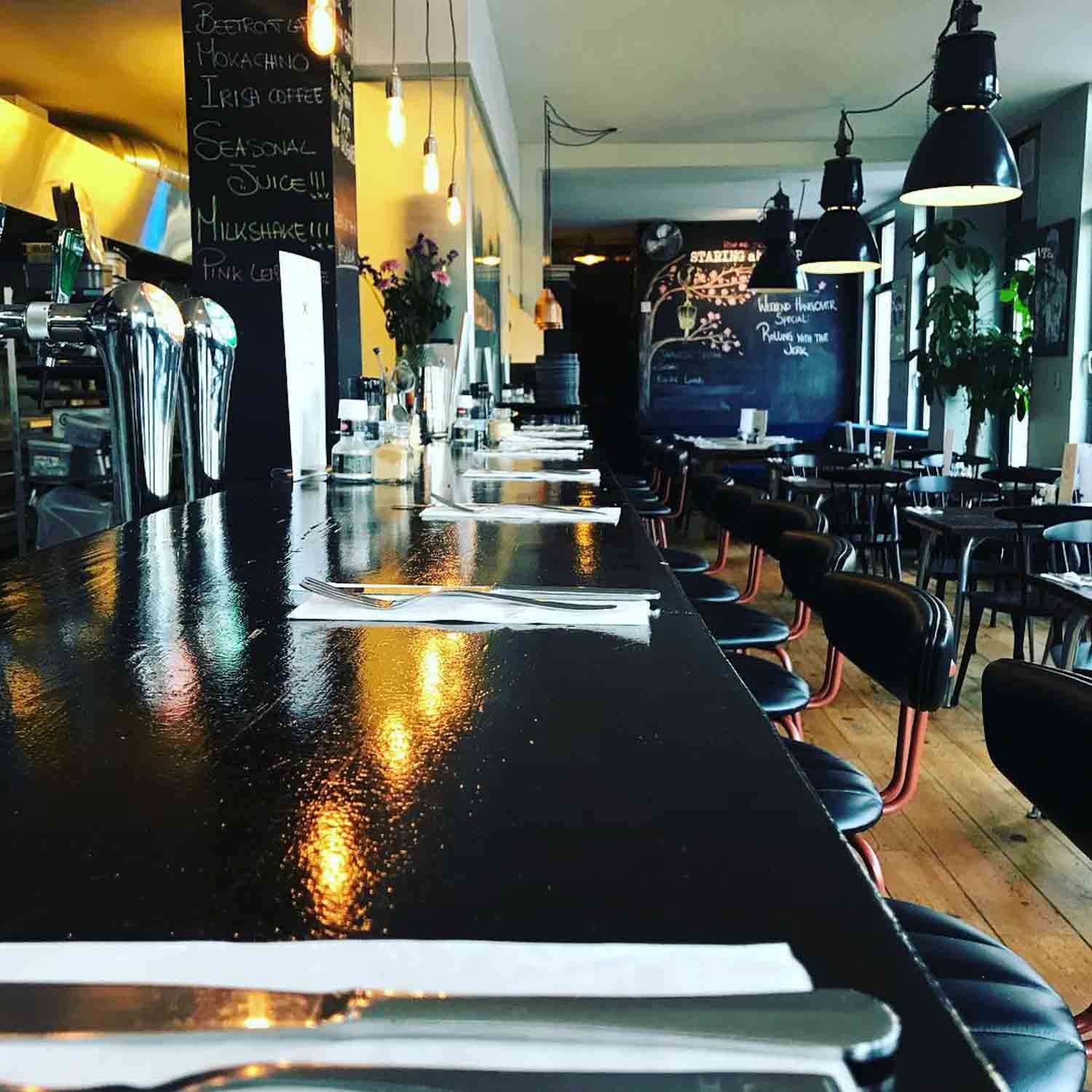 Staring_at_Jacob_amsterdam